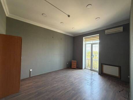13-комн. офис - Сабаильский р. - 400 м²