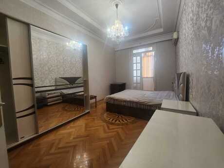 Аренда: 2-комнатная квартира, 70 м², 28 May: 950 ₼/мес 4