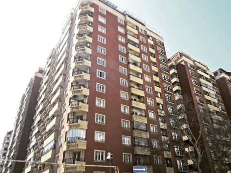 Elan №6344826 - Bakı, 28 May m., 4 otaqlı, 270 m², 12/16 mərtəbə
