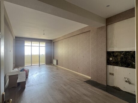3 otaqlı mənzil, 170 m², İnşaatçılar: 400 000 ₼ 5