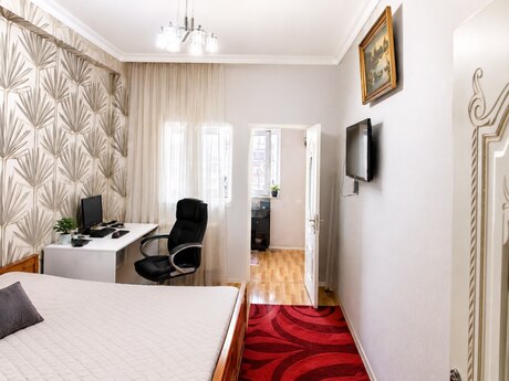 3 otaqlı mənzil, 106 m², Qara Qarayev: 270 000 ₼ 2