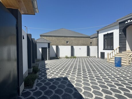 4 otaqlı həyət evi/bağ evi - Buzovna q. - 162 m²