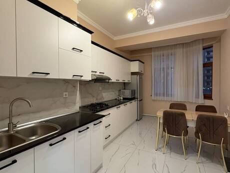 Объявление №6344999 - Баку, Хатаинский р., 2-комн., 102 м², 5/17 этаж