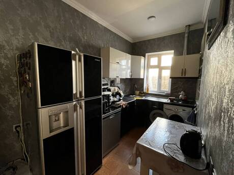 4 otaqlı həyət evi/bağ evi - Xətai r. - 135 m²