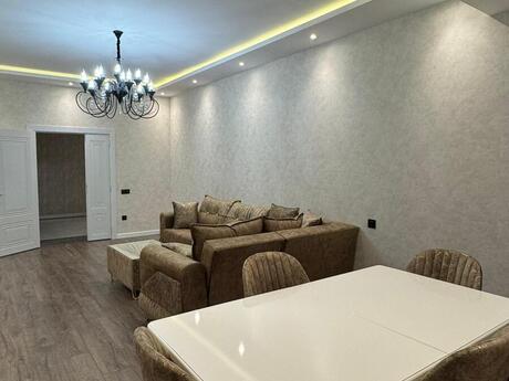 Kirayə 3 otaqlı mənzil, 152 m², Nəsimi: 1 700 ₼/ay 3