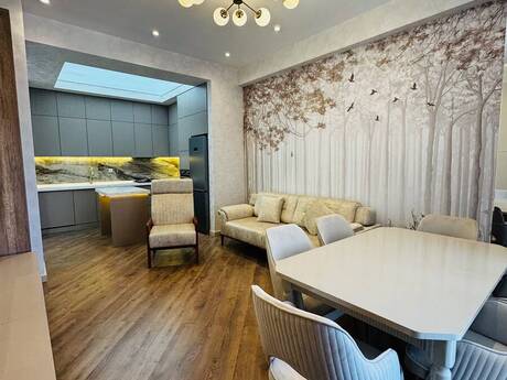 3 otaqlı yeni tikili - 28 May m. - 92 m²