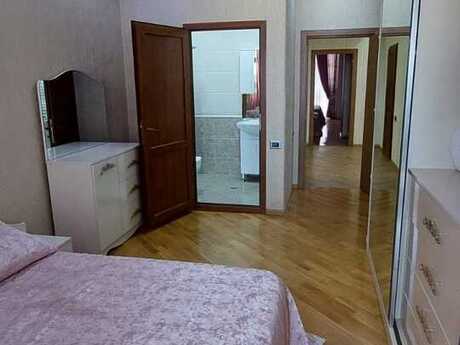 3-room apartment for rent, 130 m², Koroğlu: 1 000 ₼/mo 5