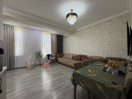 Elan №6345185 - Bakı, Bakıxanov q., 3 otaqlı, 77 m², 3/4 mərtəbə