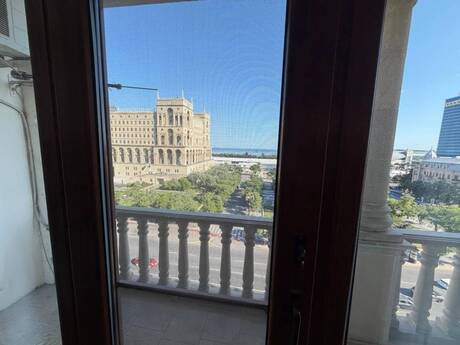 Elan №6345218 - Bakı, 28 May m., 2 otaqlı, 100 m², 7/9 mərtəbə