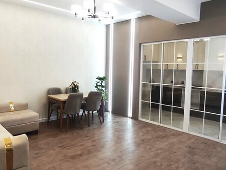 2 otaqlı mənzil, 70 m², 28 May: 254 000 ₼ 3
