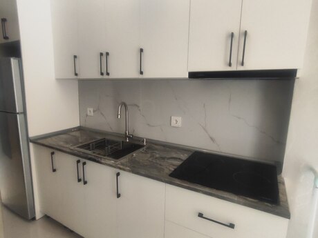 Kirayə 3 otaqlı mənzil, 80 m², İçəri Şəhər: 1 600 ₼/ay 3