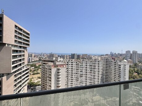 4 otaqlı mənzil, 178 m², Grand Hayat: 565 000 ₼ 3