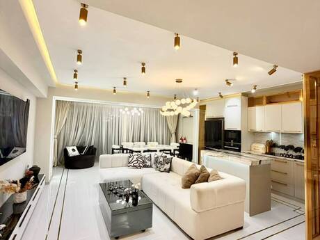 Elan №6345380 - Bakı, 28 May m., 4 otaqlı, 150 m², 12/17 mərtəbə