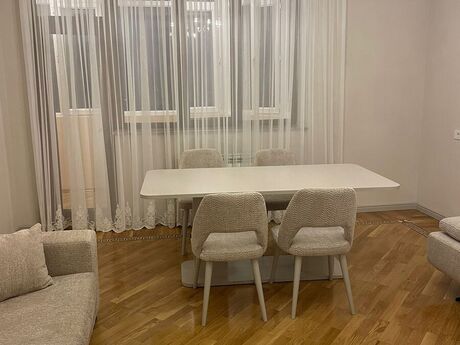 Kirayə 2 otaqlı mənzil, 100 m², 8 Noyabr: 950 ₼/ay 3
