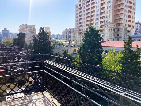 3 otaqlı mənzil, 65 m², Sahil: 367 000 ₼ 2