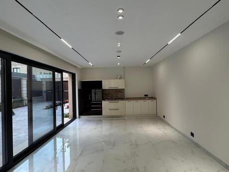 8 otaqlı həyət evi, 550 m², Elmlər Akademiyası: 5 000 000 ₼ 3