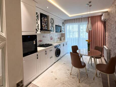 2 otaqlı mənzil, 101 m², 8 Noyabr: 290 000 ₼ 5
