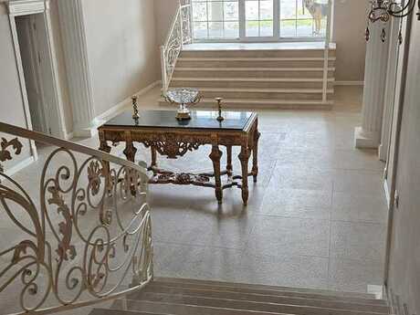 12 otaqlı həyət evi/bağ evi - Badamdar q. - 850 m²