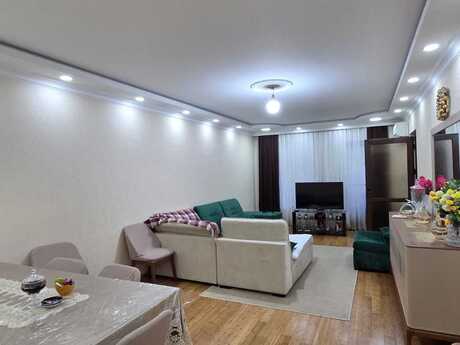 3 otaqlı həyət evi/bağ evi - Nərimanov r. - 200 m²