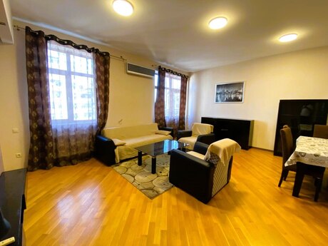 2 otaqlı yeni tikili - Nəsimi r. - 91 m²