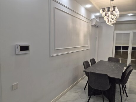 Kirayə 4 otaqlı mənzil, 213 m², Nərimanov: 1 500 ₼/ay 4