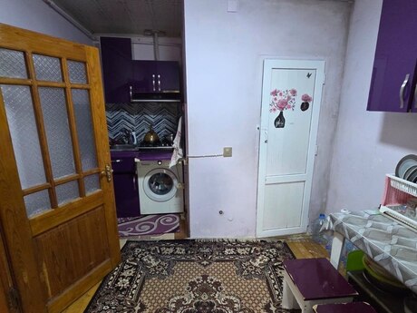 2 otaqlı həyət evi, 41 m², 7-ci mikrorayon: 70 000 ₼ 2