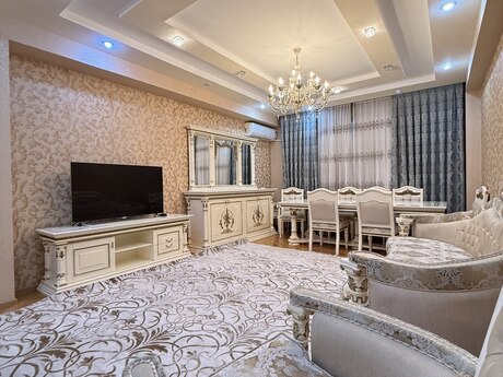 Elan №6330220 - Bakı, Memar Əcəmi m., 3 otaqlı, 130 m², 15/18 mərtəbə