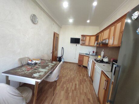 2 otaqlı mənzil, 95 m², Həzi Aslanov: 210 000 ₼ 3