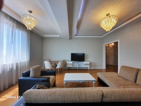 3-комнатная квартира, 100 м², İnşaatçılar: 310 000 ₼ 5