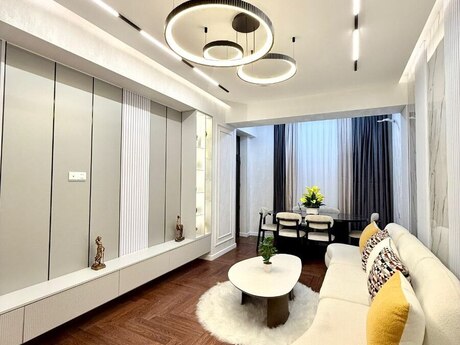 3-room apartment, 101 m², Bakmil: 365 000 ₼ 4