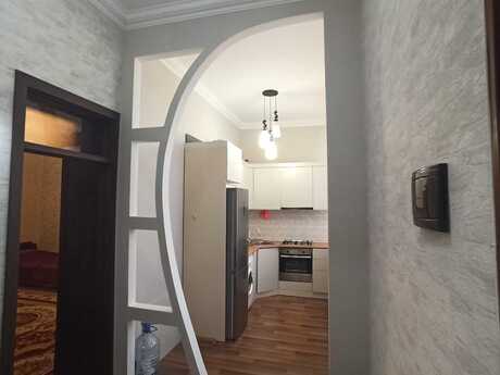 Elan №6346387 - Bakı, 28 May m., 2 otaqlı, 60 m², 4/4 mərtəbə