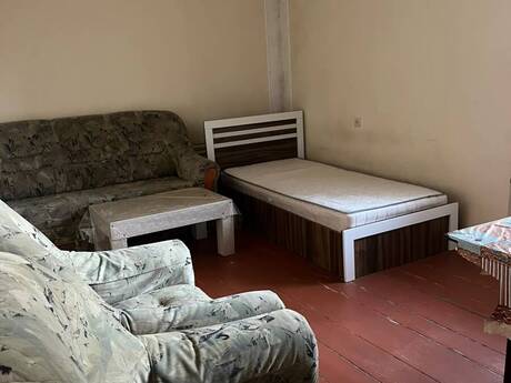 2 otaqlı köhnə tikili - Gənclik m. - 58 m²