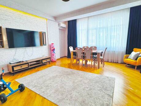 Объявление №6346493 - Баку, м. Кара Караев, 3-комн., 115 м², 4/17 этаж