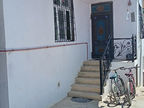 5 otaqlı həyət evi, 169 m², Badamdar: 240 000 ₼ 2
