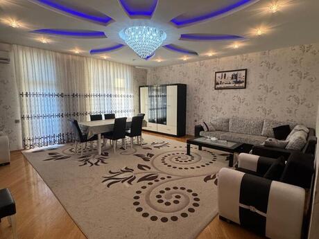 4-комнатная квартира, 200 м², Nizami: 555 000 ₼ 4