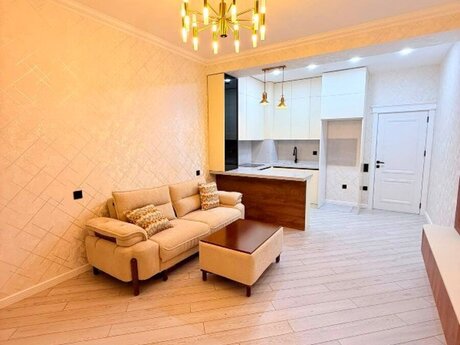 3-room apartment, 77 m², 20 Yanvar: 245 000 ₼ 2
