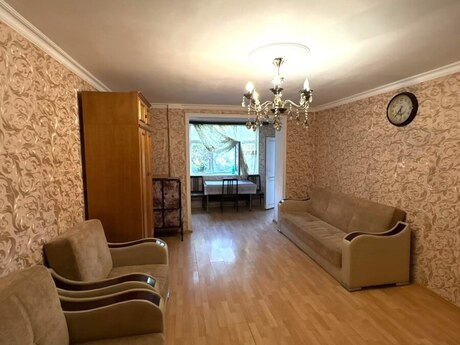 Elan №6346645 - Bakı, Elmlər Akademiyası m., 2 otaqlı, 60 m², 2/5 mərtəbə