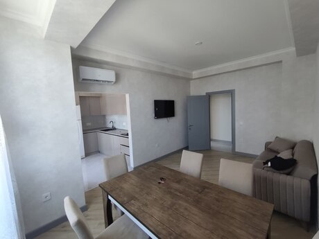 Объявление №6346686 - Баку, м. Дернегюль, 2-комн., 72 м², 12/15 этаж