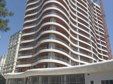 3 otaq · 136 m² · 16/18 mərtəbə, Gənclik