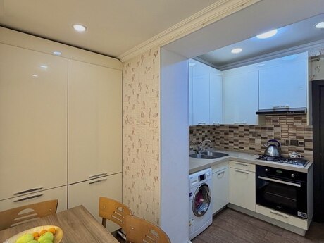 Объявление №6346758 - Баку, Наримановский  р., 2-комн., 60 м², 6/6 этаж