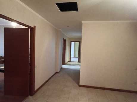 3 otaqlı mənzil, 170 m², Nizami: 530 000 ₼ 3