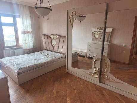 3 otaqlı köhnə tikili - Həzi Aslanov m. - 90 m²