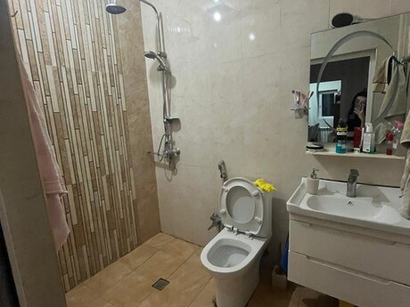 Elan №6346948 - Bakı, 28 May m., 3 otaqlı, 60 m², 5/5 mərtəbə