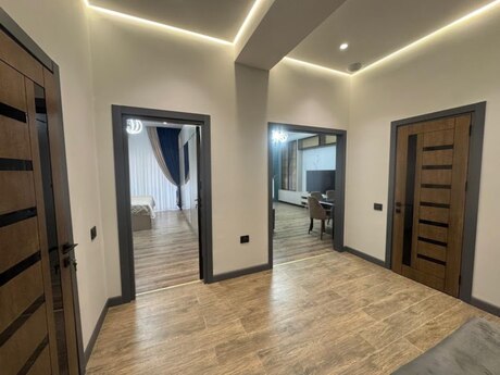 Kirayə 2 otaqlı mənzil, 100 m², Ağ şəhər: 2 000 ₼/ay 5