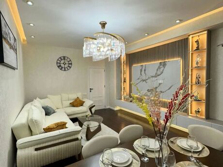 Elan №6347679 - Bakı, 8 Noyabr m., 3 otaqlı, 102 m², 13/19 mərtəbə