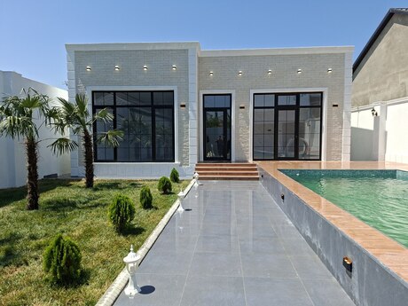 4 otaqlı həyət evi/bağ evi - Novxanı q. - 165 m²