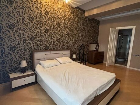 Объявление №6347379 - Баку, м. Элмляр Академиясы, 3-комн., 140 м², 3/18 этаж