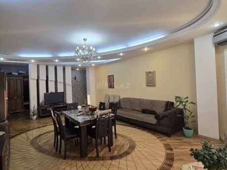 3 otaqlı mənzil, 140 m², 28 May: 348 000 ₼ 2