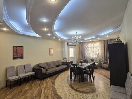 3 otaqlı mənzil, 140 m², 28 May: 348 000 ₼ 3