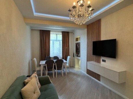 Elan №6347275 - Bakı, Səbail r., 3 otaqlı, 85 m², 2/16 mərtəbə